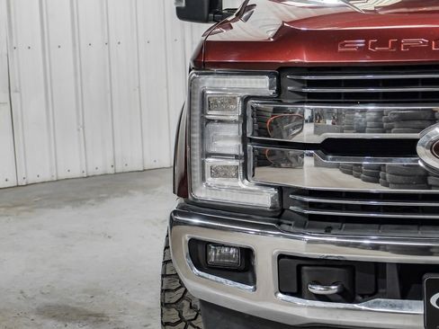 Used 2017 Ford F250 Lariat w/ Lariat Ultimate Package image 49