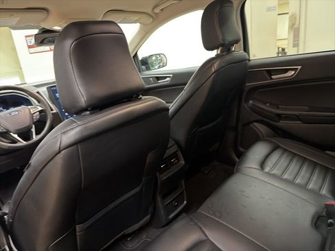 Used 2024 Ford Edge SEL image 29