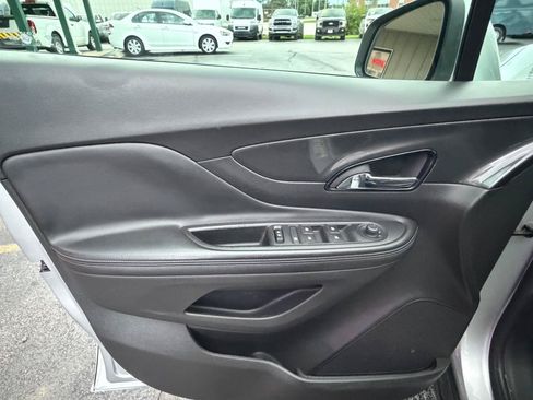 Used 2018 Buick Encore Preferred AWD/4WD image 16