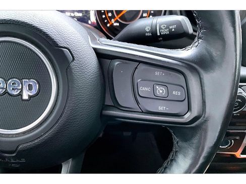 Used 2021 Jeep Gladiator Sport AWD/4WD image 28