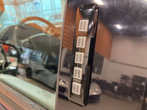 Used 2018 Ford F150 XLT image 10