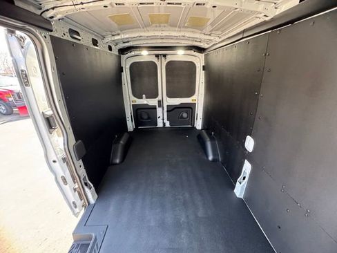 New 2026 Ford Transit 250 148 Medium Roof Extended AWD w/ Load Area Protection Package image 14
