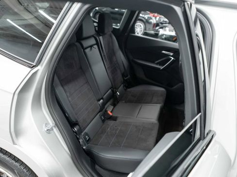 Used 2025 BMW X1 xDrive28i w/ M Sport Line w/ M Sport Package image 13