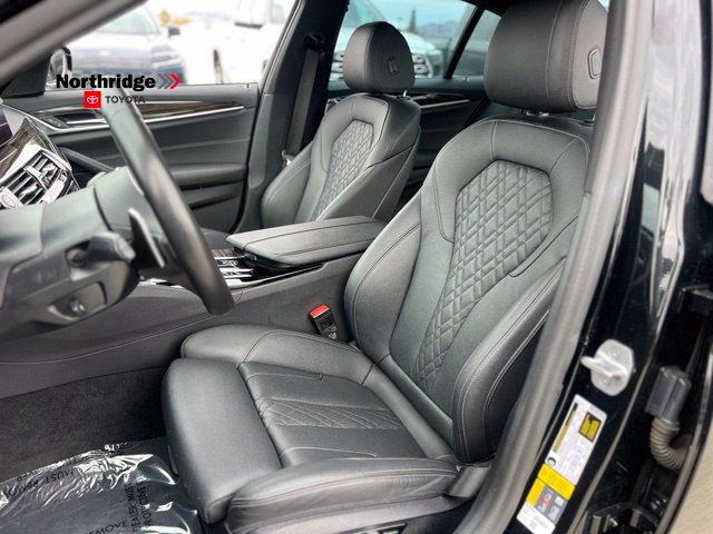 Used 2021 BMW 530e w/ M Sport Package RWD image 14