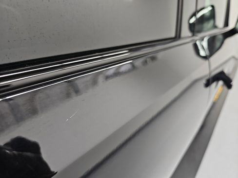 Used 2022 Rivian R1T Adventure image 35