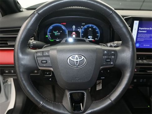Used 2025 Toyota Camry XSE w/ Premium Plus Package image 5