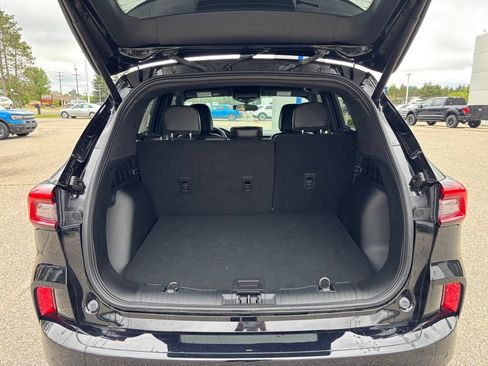 Used 2023 Ford Escape ST-Line Select w/ Tech Pack #2 AWD/4WD image 16