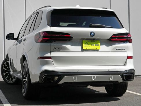 Used 2024 BMW X5 xDrive50e w/ M Sport Package AWD/4WD image 6