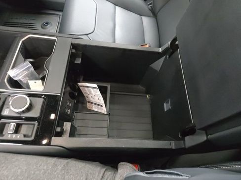 New 2026 Toyota Tundra Limited image 28