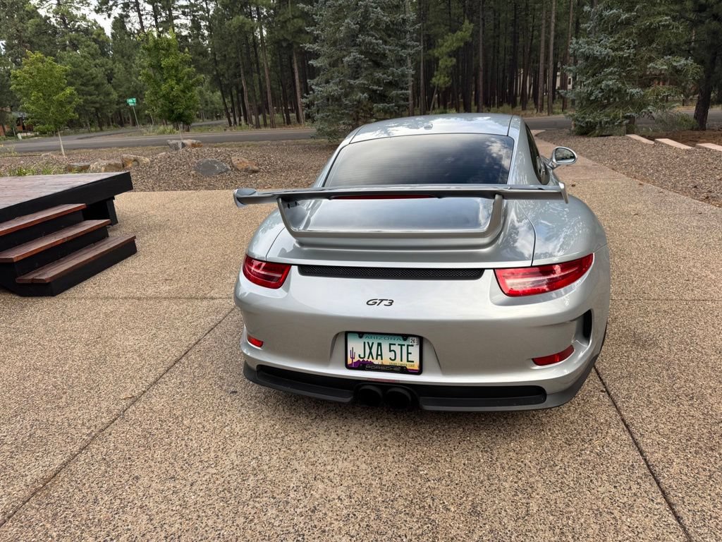 Used 2014 Porsche 911 GT3 RWD image 7