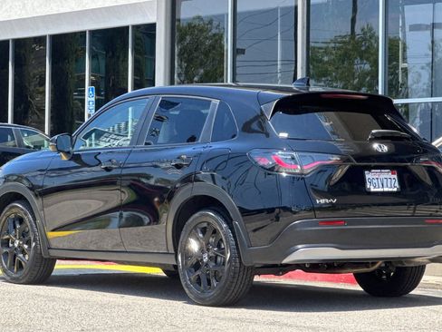 Certified 2024 Honda HR-V Sport image 6