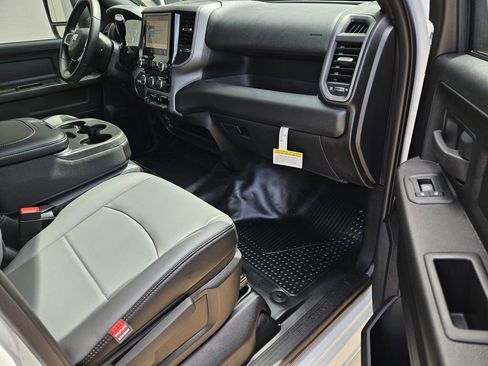 New 2026 RAM 3500 Tradesman AWD/4WD image 7