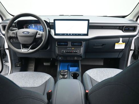 New 2026 Ford Maverick XLT FWD image 18