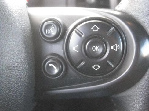 Used 2015 MINI Cooper 2-Door Hardtop image 24