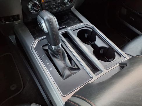 Used 2019 Ford F150 Platinum image 21