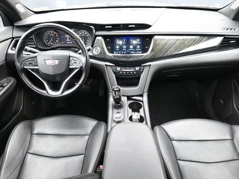 Used 2021 Cadillac XT6 Premium Luxury AWD/4WD image 27