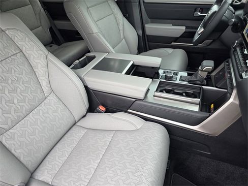 Used 2025 Toyota Sequoia Limited image 11