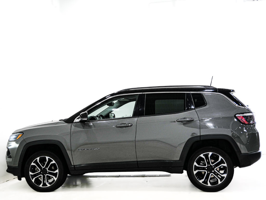 Used 2022 Jeep Compass Limited w/ Sun and Sound Group AWD/4WD image 6