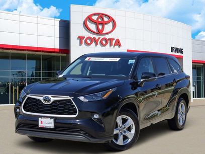 Used 2024 Toyota Highlander LE