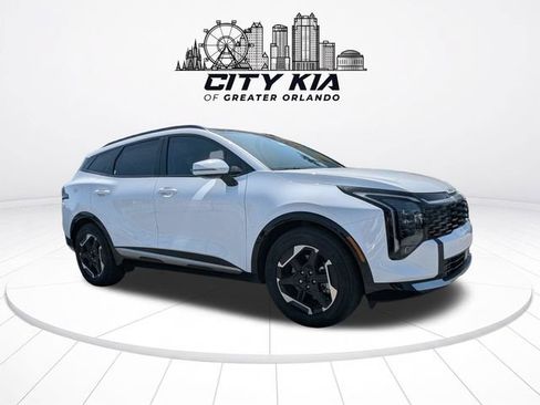 Certified 2026 Kia Sportage SX FWD image 7