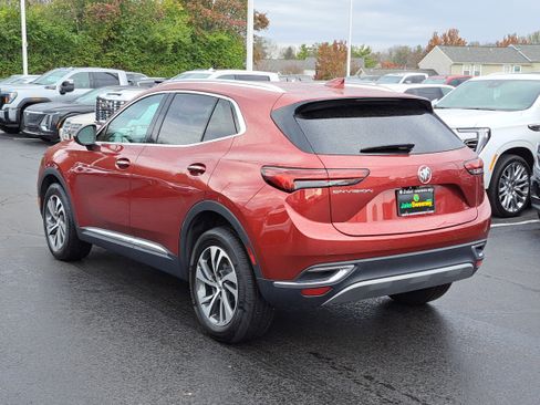 Used 2022 Buick Envision Essence w/ Technology Package I image 3