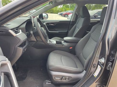 Used 2024 Toyota RAV4 XLE AWD/4WD image 8