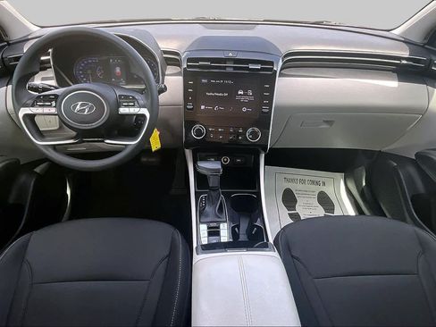 Used 2024 Hyundai Tucson SE FWD image 14