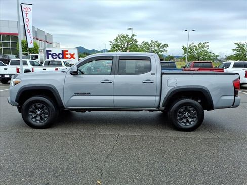 Certified 2021 Toyota Tacoma SR5 w/ Trail Edition AWD/4WD image 8