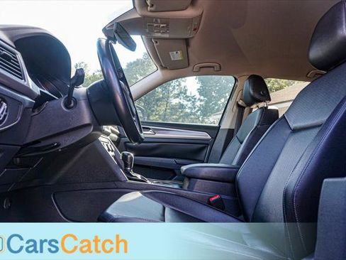 Used 2019 Volkswagen Atlas SE w/ Towing Package image 18