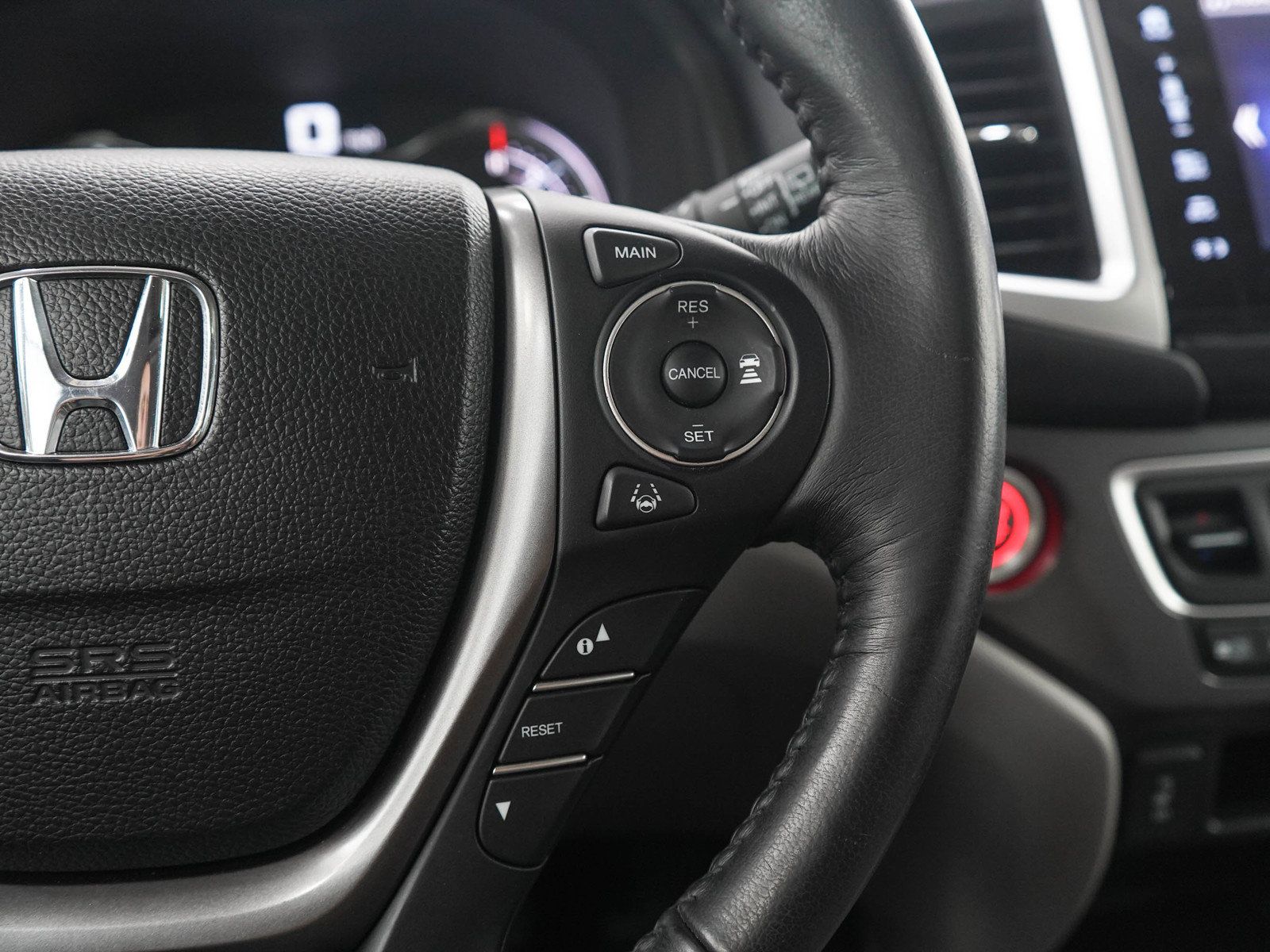 Used 2017 Honda Pilot EX-L image 28