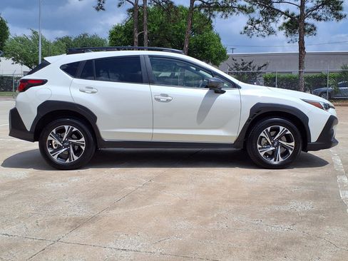 Certified 2024 Subaru Crosstrek 2.0i Premium image 25