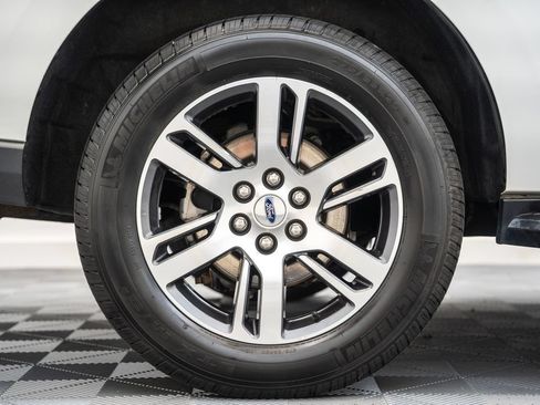 Used 2022 Ford Expedition XLT AWD/4WD image 22
