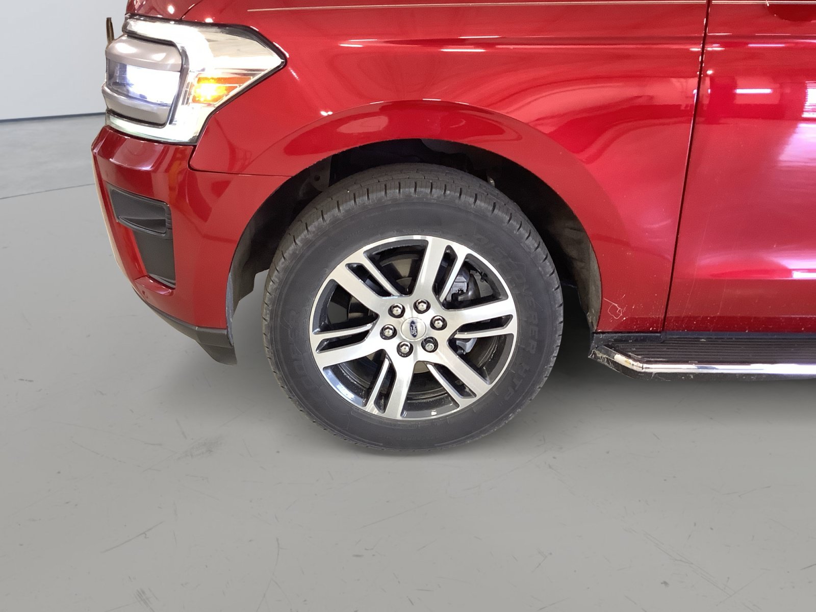 Used 2022 Ford Expedition XLT RWD image 8