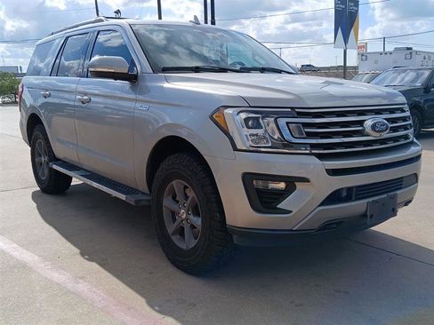 Used 2021 Ford Expedition XLT AWD/4WD image 5