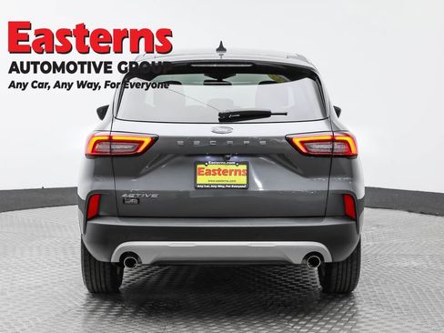 Used 2024 Ford Escape Active image 6