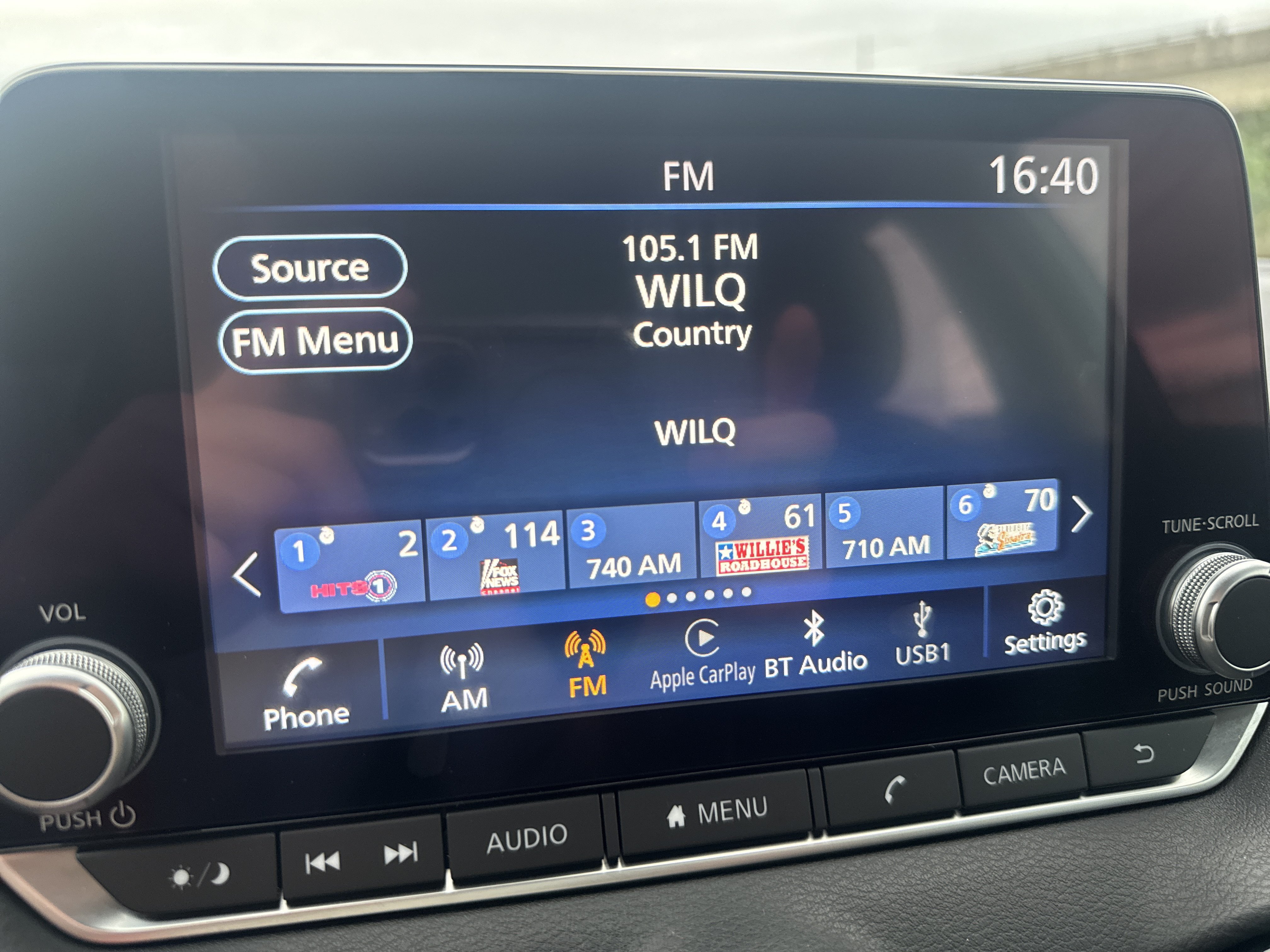 Used 2022 Nissan Sentra SV w/ Trunk Package FWD image 28