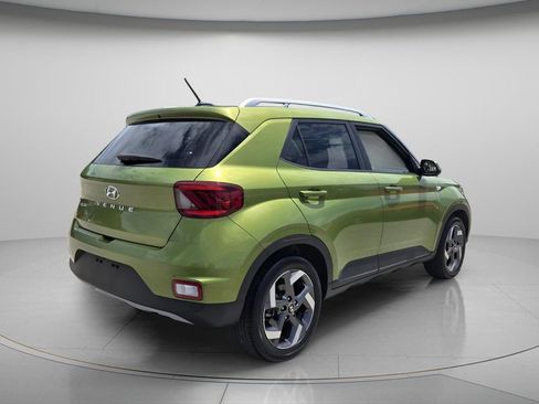 Certified 2023 Hyundai Venue SEL w/ Cargo Package FWD image 8