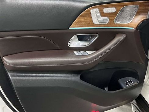 Certified 2022 Mercedes-Benz GLS 450 4MATIC image 13