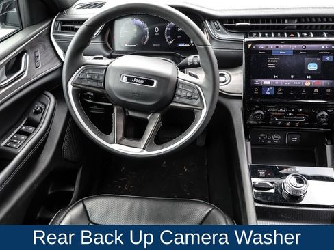 Used 2024 Jeep Grand Cherokee L Limited w/ Luxury Tech Group II image 20