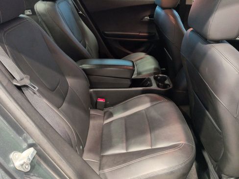 Used 2013 Chevrolet Volt Premium w/ Premium Trim Package image 24