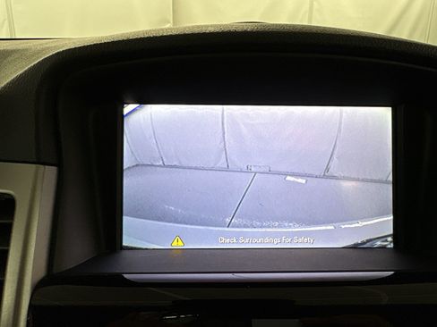 Used 2014 Chevrolet Cruze LT FWD image 18
