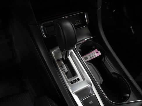 Used 2025 Subaru Ascent Premium image 22