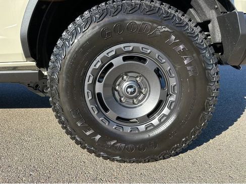 New 2025 Ford Bronco Big Bend w/ Black Diamond Package image 22