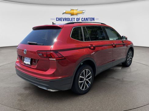 Used 2019 Volkswagen Tiguan SE FWD image 5