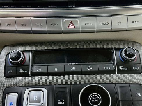 Used 2020 Hyundai Palisade Limited FWD image 18