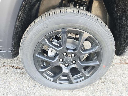 New 2026 Jeep Compass Latitude AWD/4WD image 10