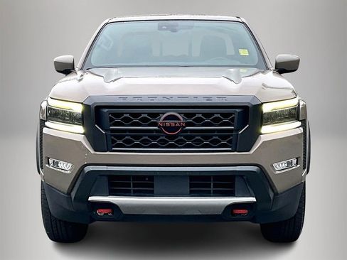 Used 2022 Nissan Frontier Pro-X image 3