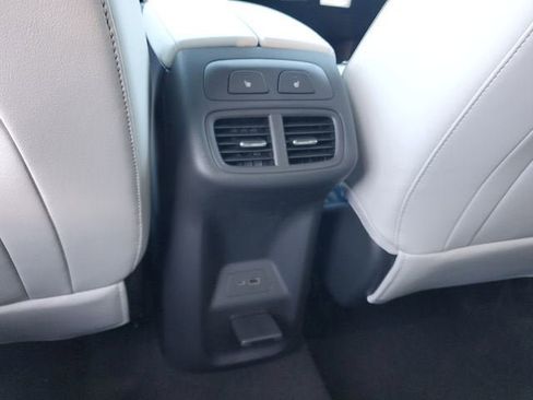 New 2026 Buick Envision Avenir image 16