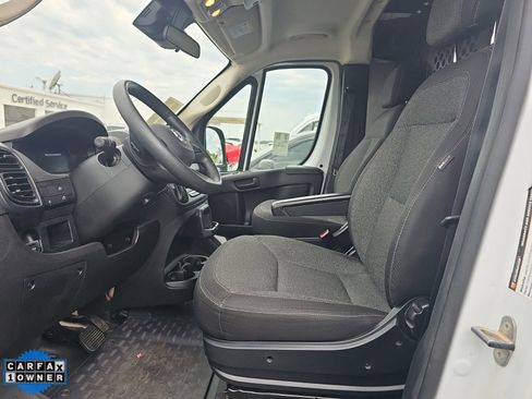Used 2025 RAM ProMaster 2500 w/ U-Haul Equipment Group FWD image 3