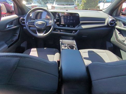 Used 2026 Chevrolet Equinox LT FWD image 20